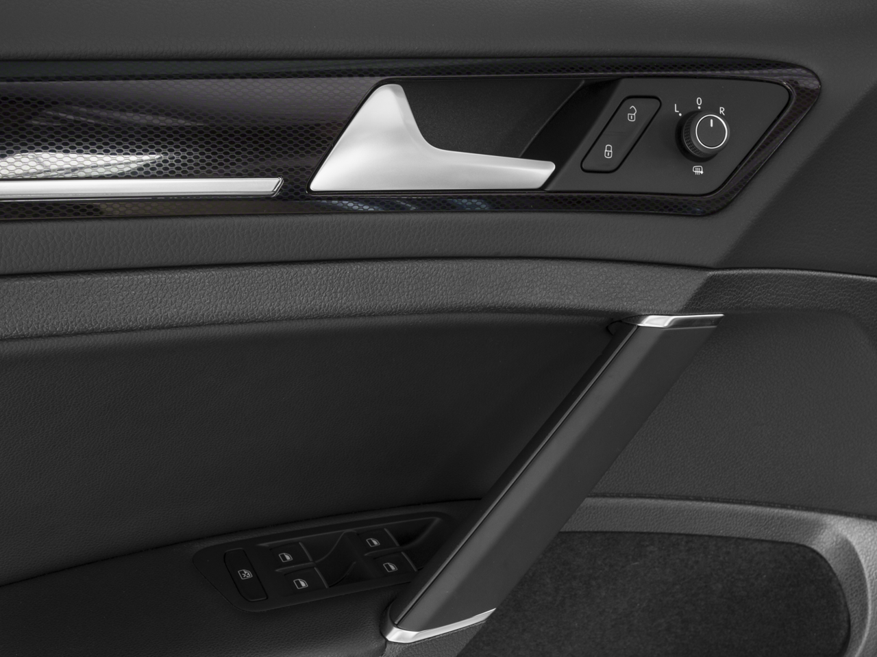 2017 Volkswagen Golf SportWagen S 4Motion