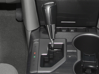 2014 Toyota Camry Hybrid XLE photo 3