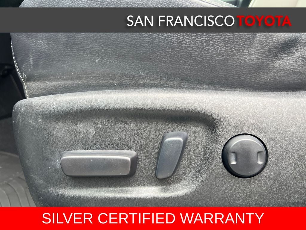 2017 Toyota RAV4 Platinum