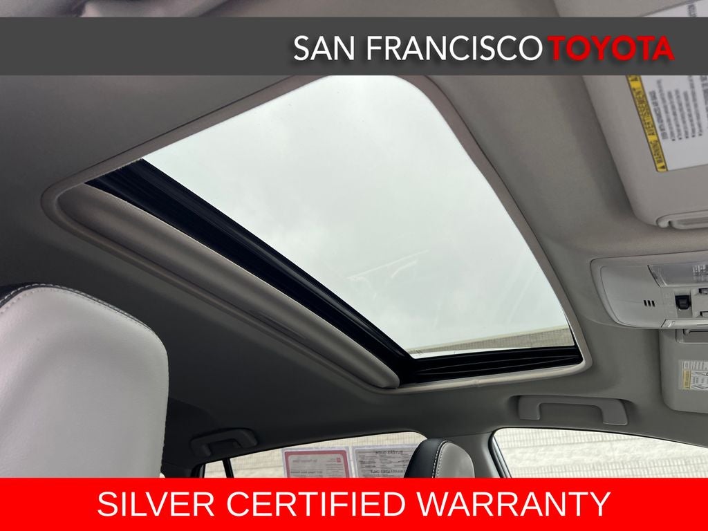 2017 Toyota RAV4 Platinum
