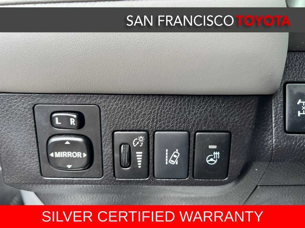 2017 Toyota RAV4 Platinum