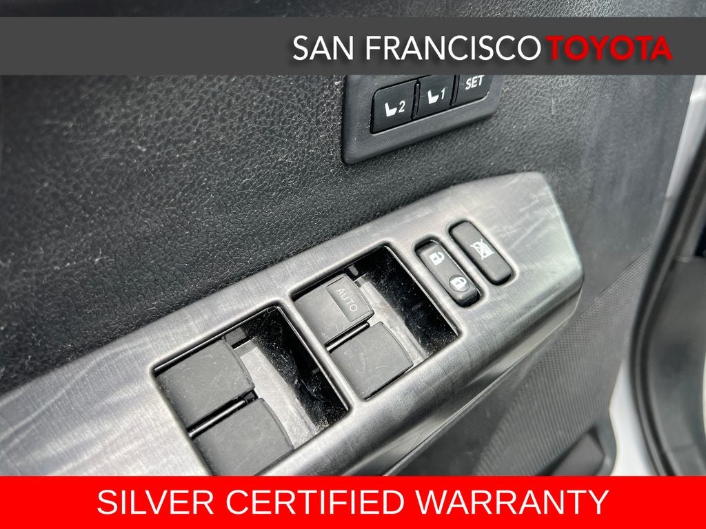 2017 Toyota RAV4 Platinum