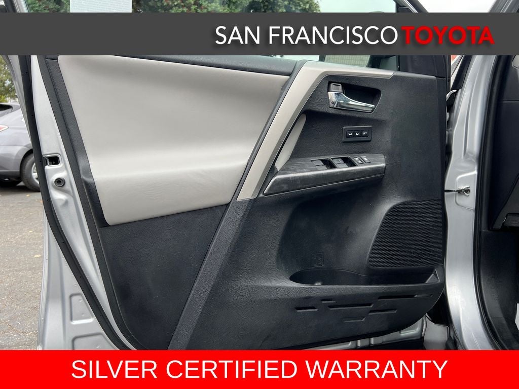 2017 Toyota RAV4 Platinum