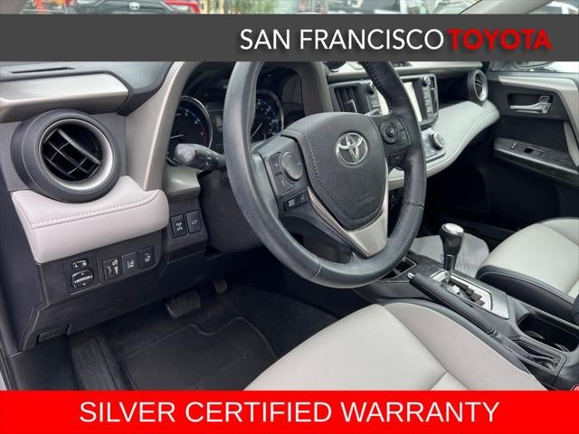 2017 Toyota RAV4 Platinum