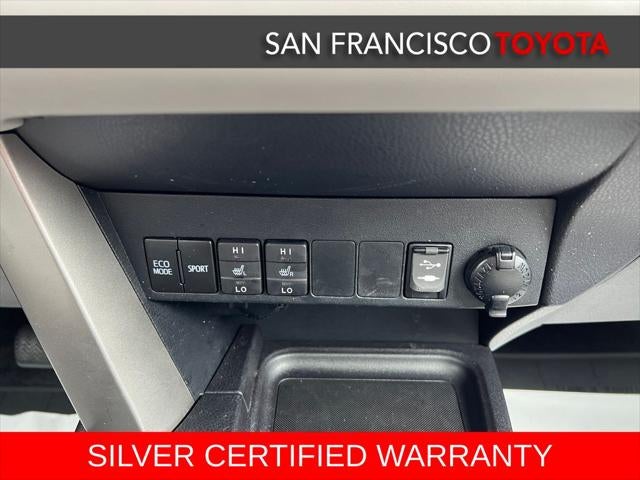 2017 Toyota RAV4 Platinum