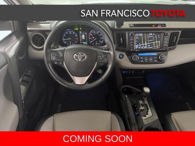 2017 Toyota RAV4 Platinum