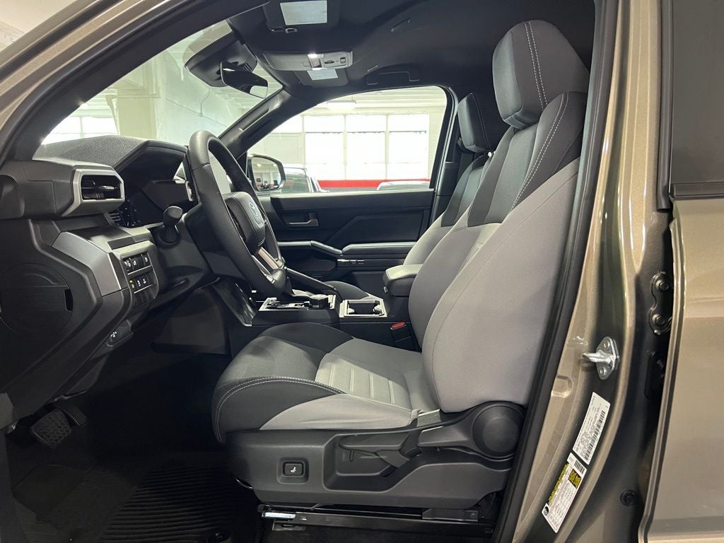 2025 Toyota Tacoma Hybrid TRD Off Road