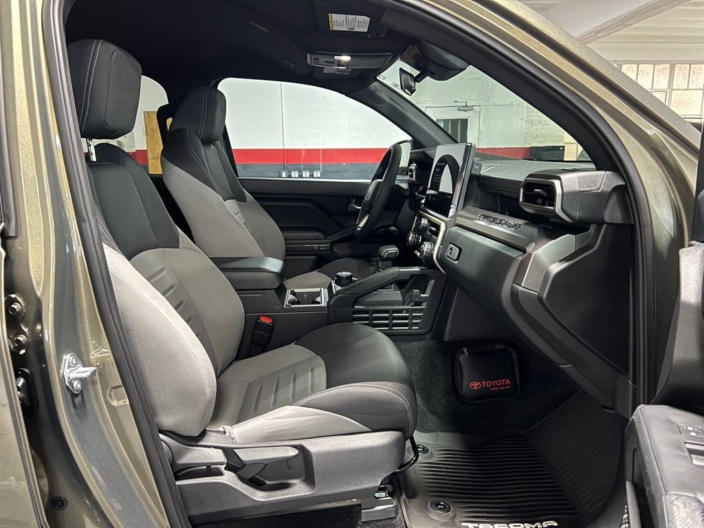 2025 Toyota Tacoma Hybrid TRD Off Road