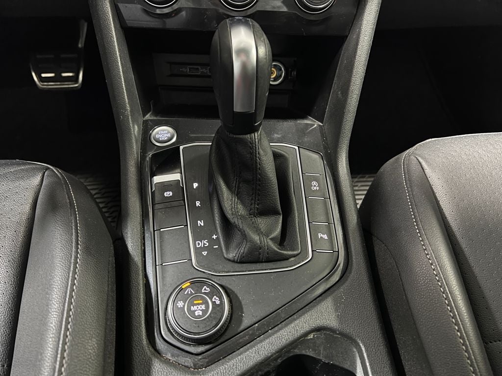 2020 Volkswagen Tiguan 2.0T SE R-Line Black 4Motion
