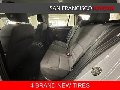 2019 Volkswagen Golf SportWagen S