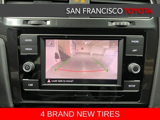 2019 Volkswagen Golf SportWagen S
