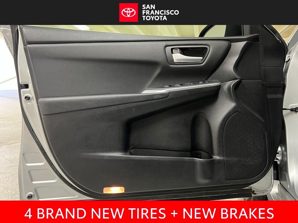 2015 Toyota Camry SE