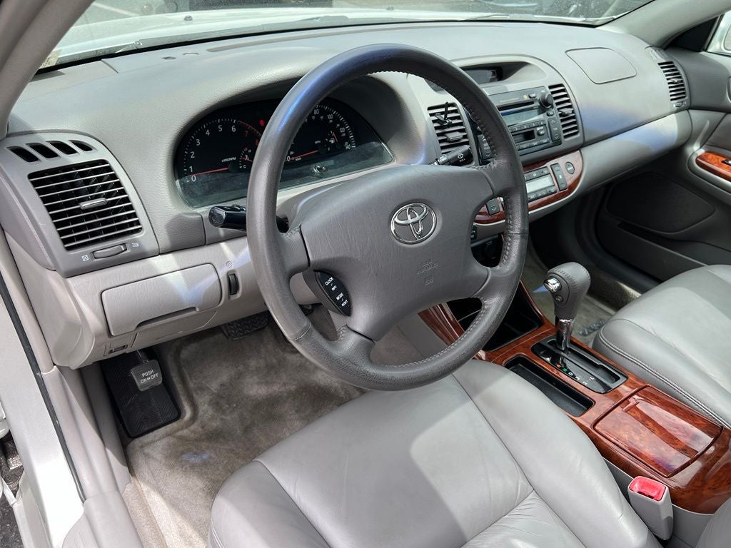 2004 Toyota Camry XLE