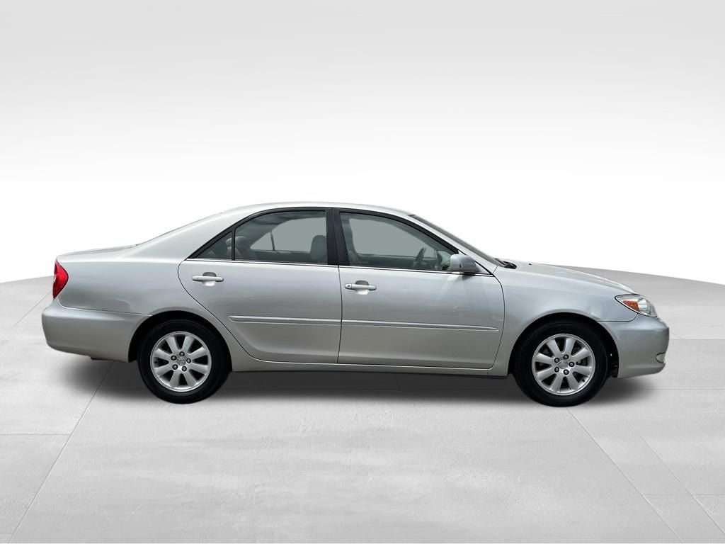 2004 Toyota Camry XLE