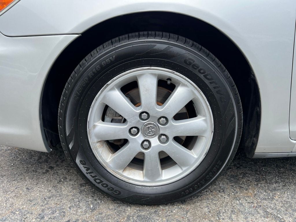 2004 Toyota Camry XLE