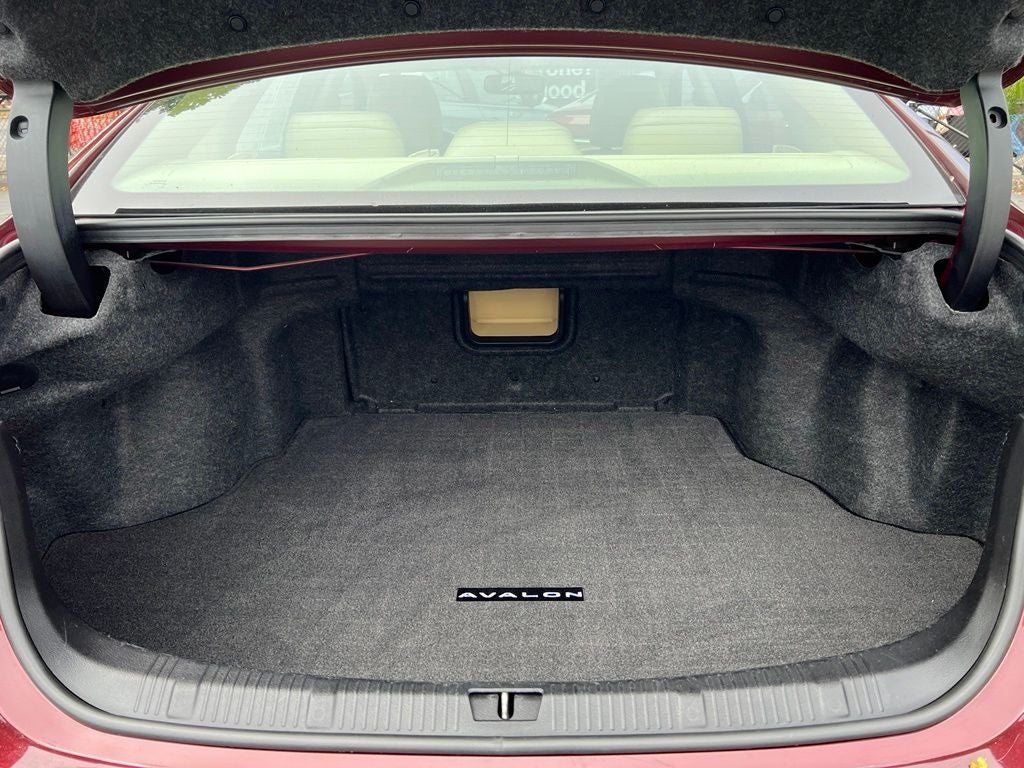 2014 Toyota Avalon XLE Premium