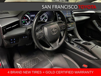 2021 Toyota Avalon Hybrid XSE