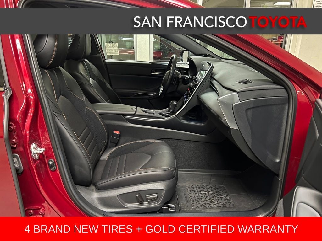 2021 Toyota Avalon Hybrid XSE