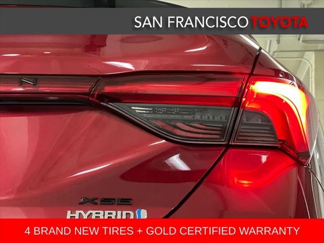 2021 Toyota Avalon Hybrid XSE