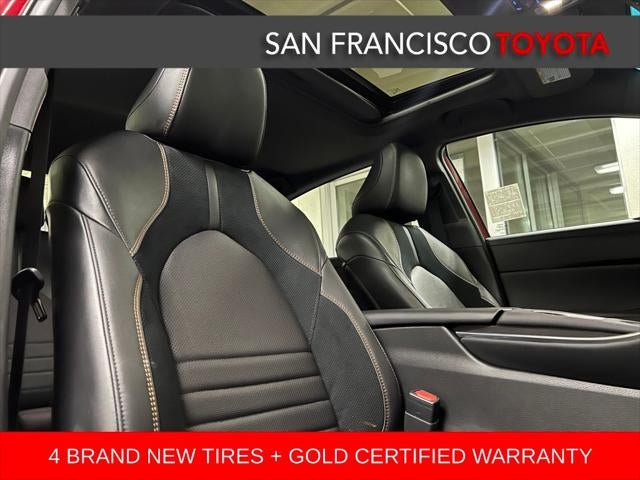 2021 Toyota Avalon Hybrid XSE