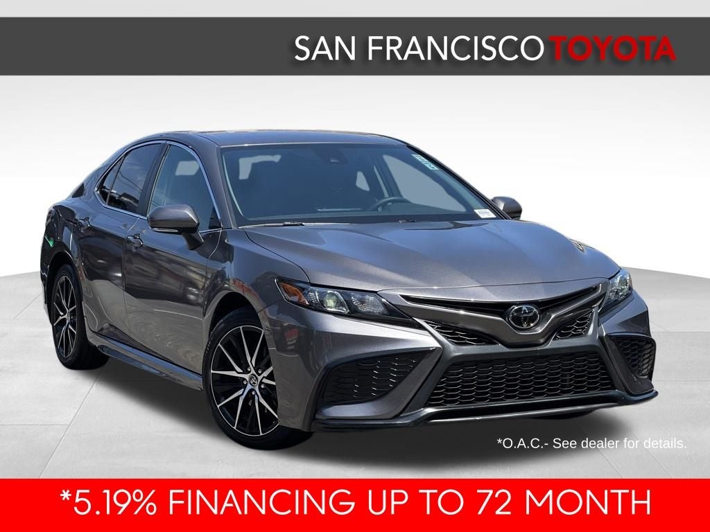2022 Toyota Camry SE