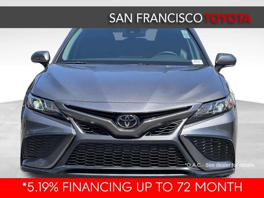 2022 Toyota Camry SE