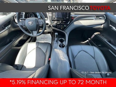 2022 Toyota Camry SE