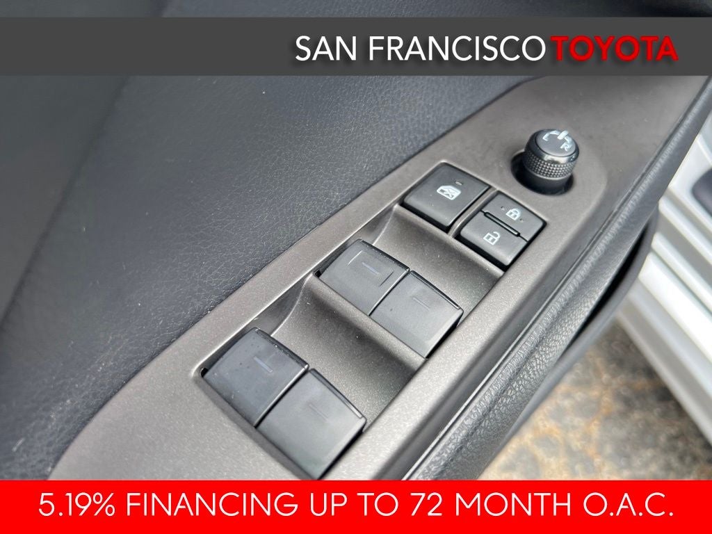 2023 Toyota Camry Hybrid SE