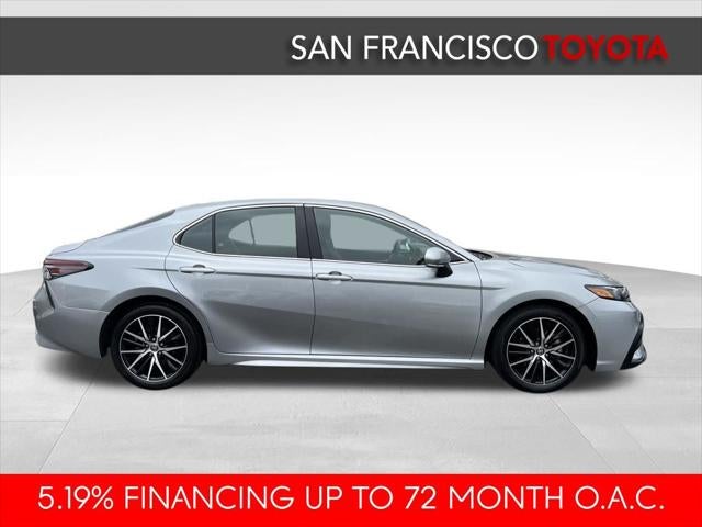 2023 Toyota Camry Hybrid SE