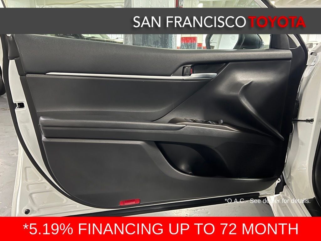2023 Toyota Camry Hybrid SE