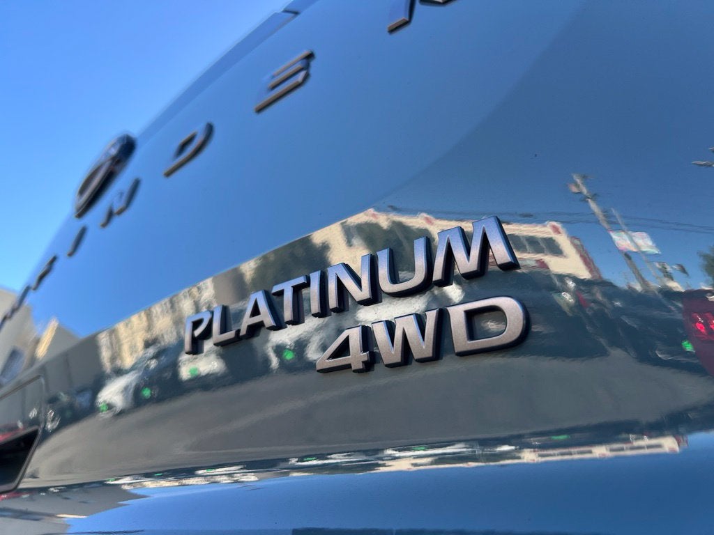 2026 Nissan Pathfinder Platinum