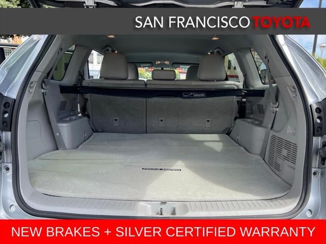 2016 Toyota Highlander LE Plus V6
