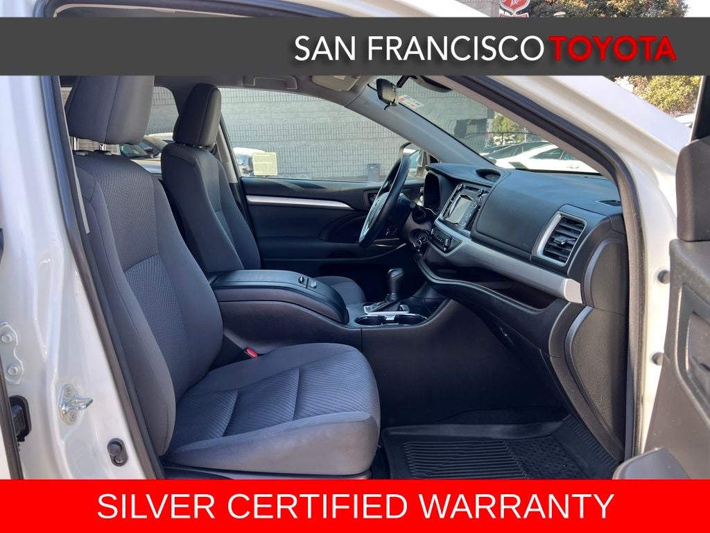 2017 Toyota Highlander LE