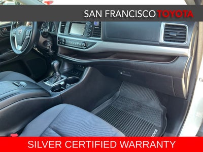 2017 Toyota Highlander LE