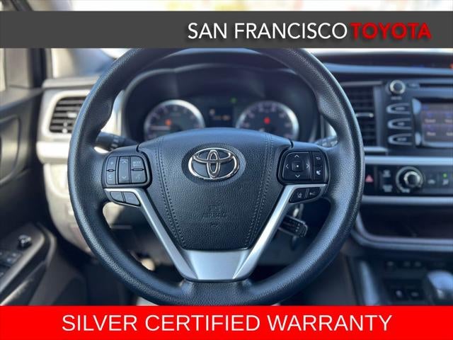 2017 Toyota Highlander LE