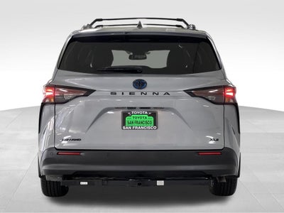 2025 Toyota Sienna Woodland Edition 7 Passenger