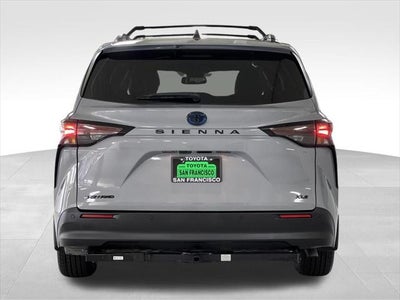 2025 Toyota Sienna Woodland Edition 7 Passenger