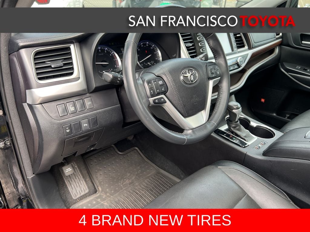 2016 Toyota Highlander Limited