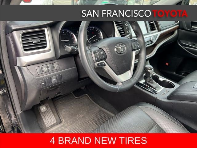2016 Toyota Highlander Limited