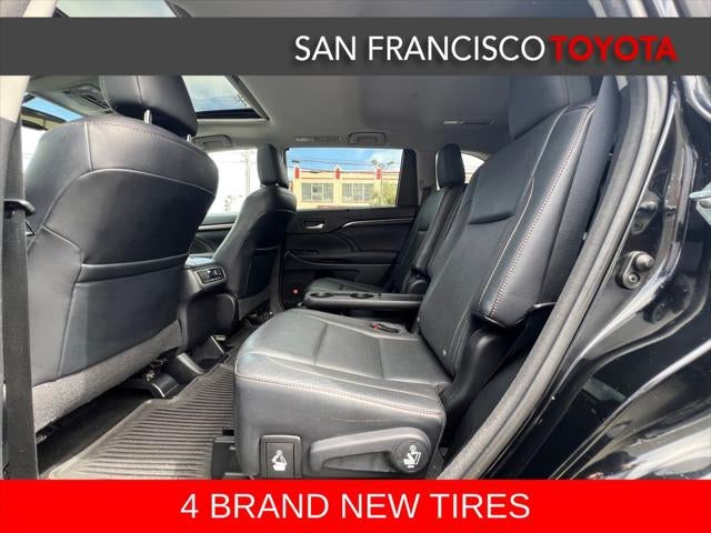 2016 Toyota Highlander Limited