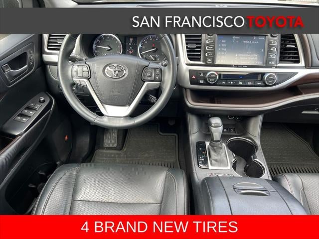 2016 Toyota Highlander Limited