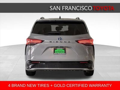 2024 Toyota Sienna XSE 7 Passenger