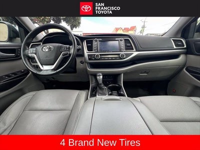 2017 Toyota Highlander Limited
