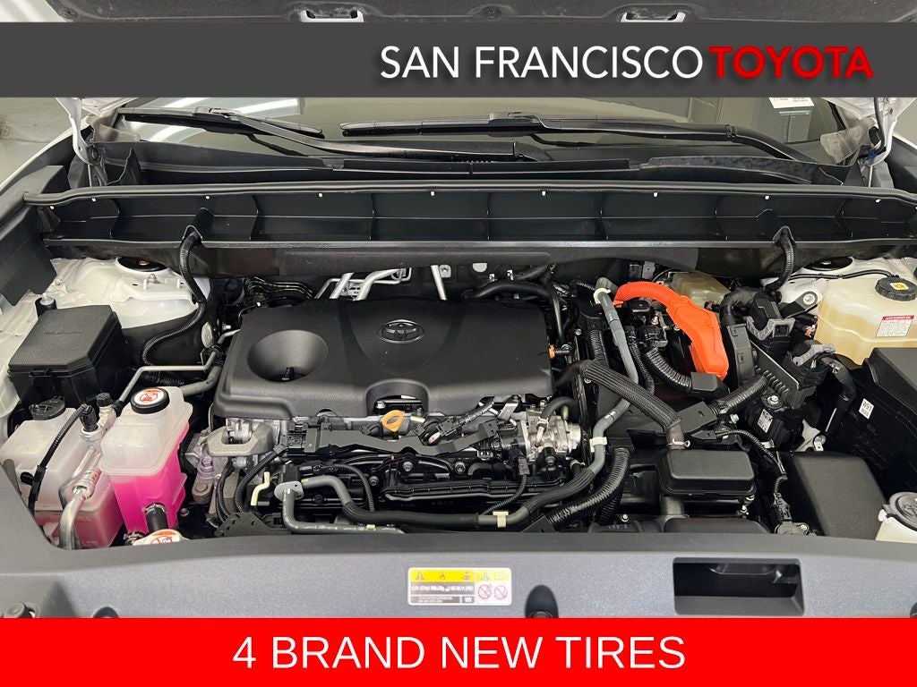 2022 Toyota Highlander Hybrid Platinum