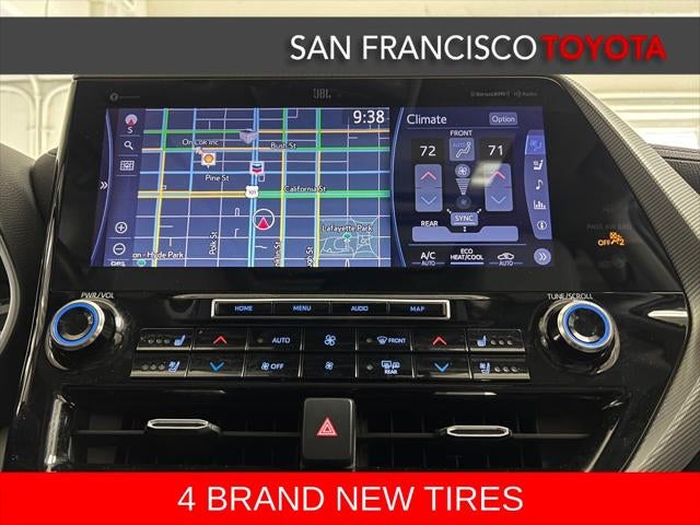 2022 Toyota Highlander Hybrid Platinum