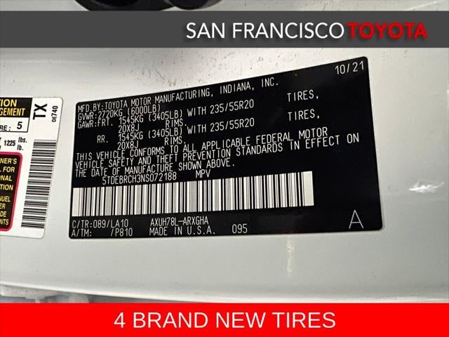 2022 Toyota Highlander Hybrid Platinum