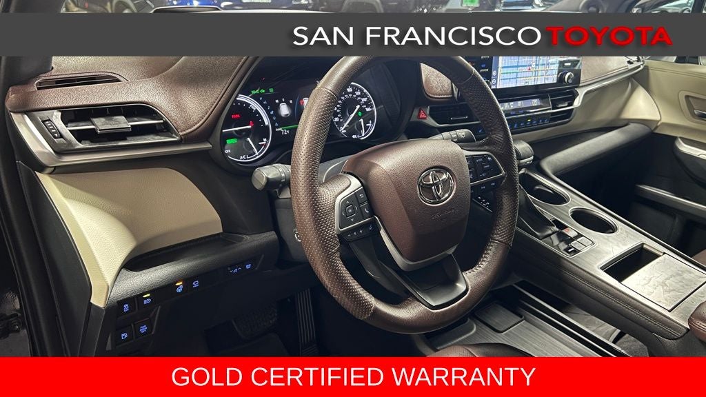 2022 Toyota Sienna Platinum 7 Passenger