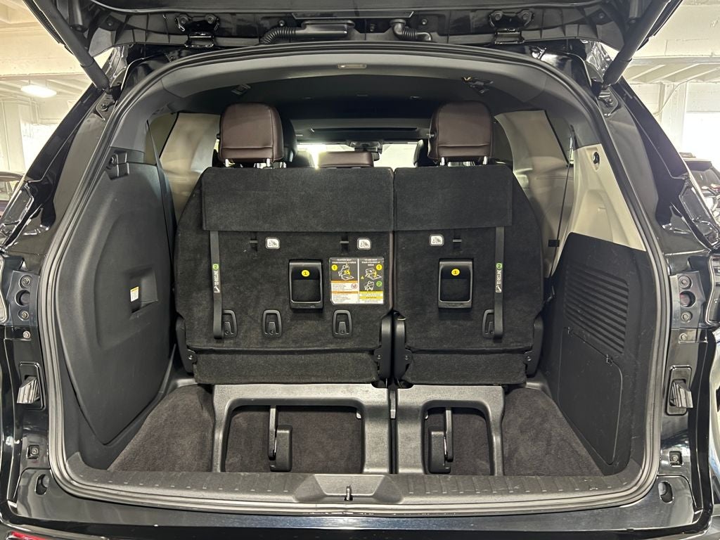 2022 Toyota Sienna Platinum 7 Passenger