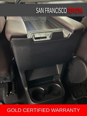 2022 Toyota Sienna Platinum 7 Passenger