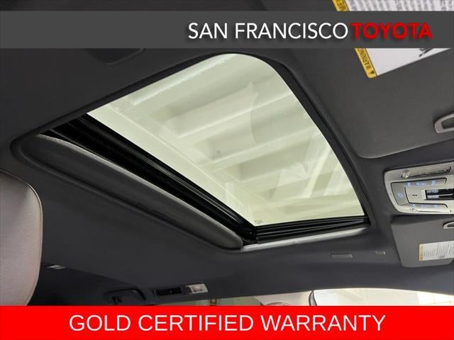 2022 Toyota Sienna Platinum 7 Passenger